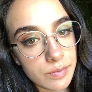 Meet your Posher, Alexandria